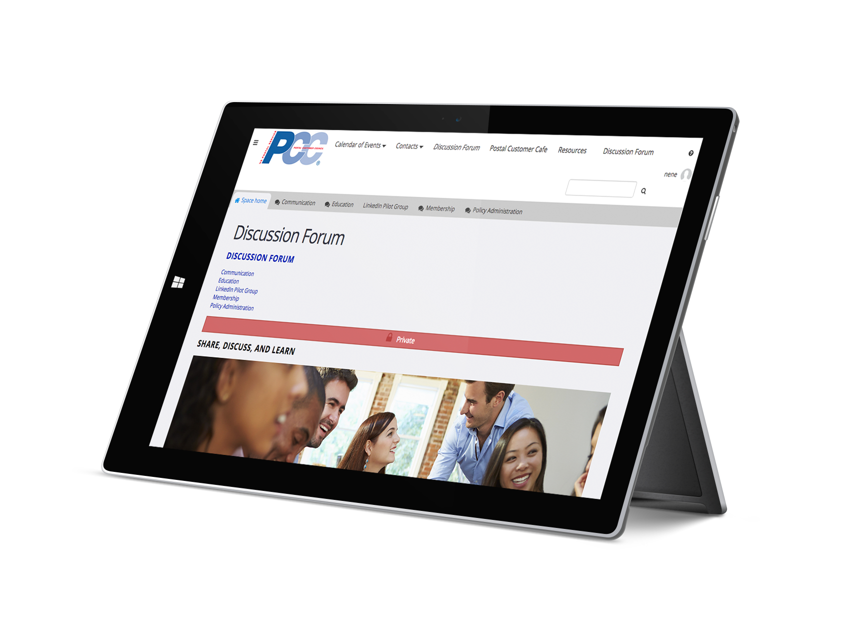 Discussion Forum Screen on Tablet